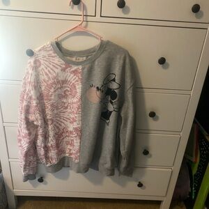 Minnie Mouse sweatshirt